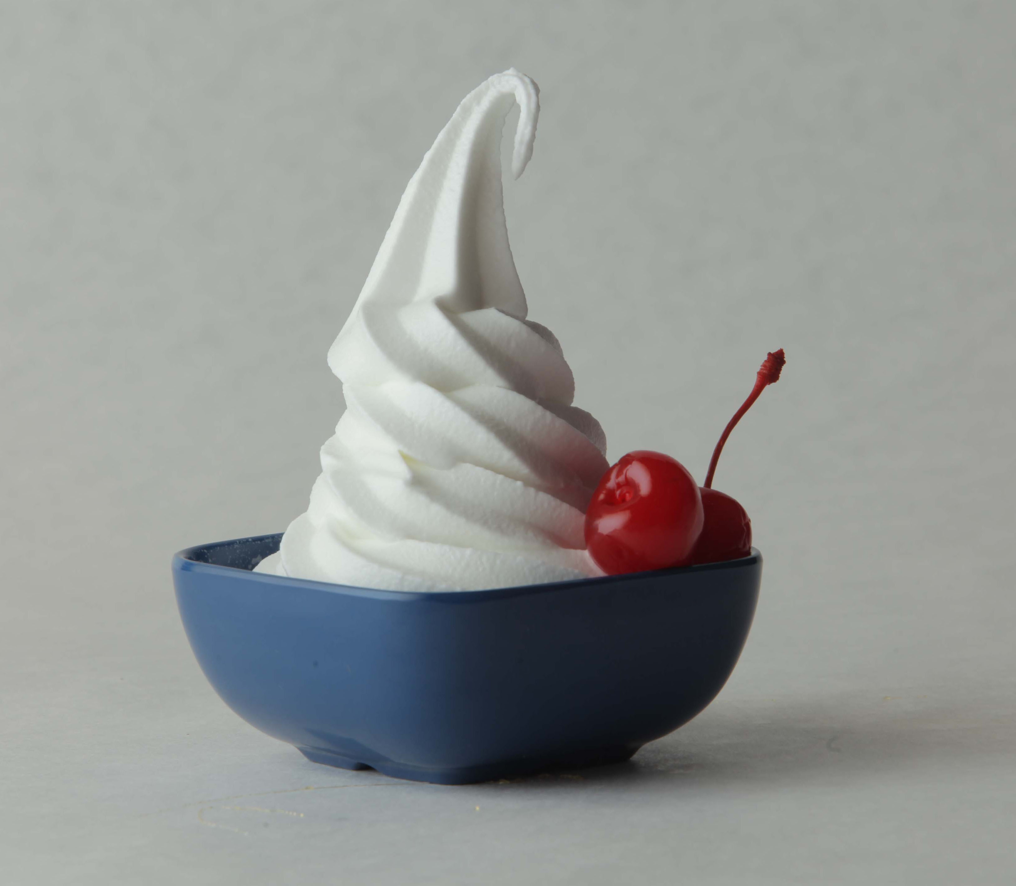 https://internationalfrozenyogurt.com/wp-content/uploads/2013/12/YogurtWEB2cropped1.jpg